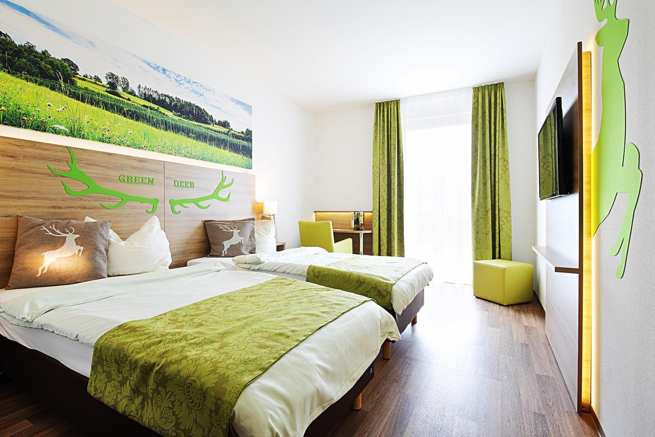 Green Deer Bavarian Hotel Лангенбрук Номер фото